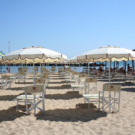 Hotel Diamante Francavilla Al Mare Bagian luar foto